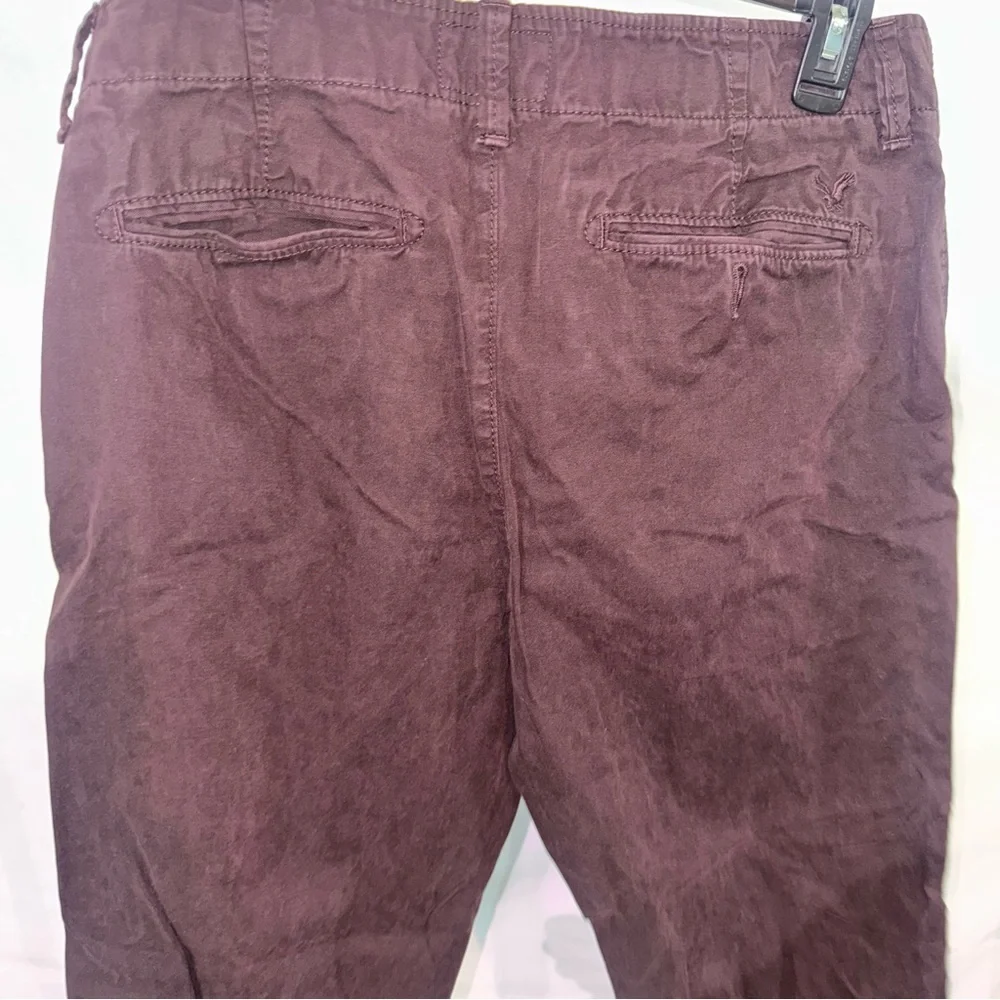 American Eagle Outfitters Men's Corduroy Pants in Maroon